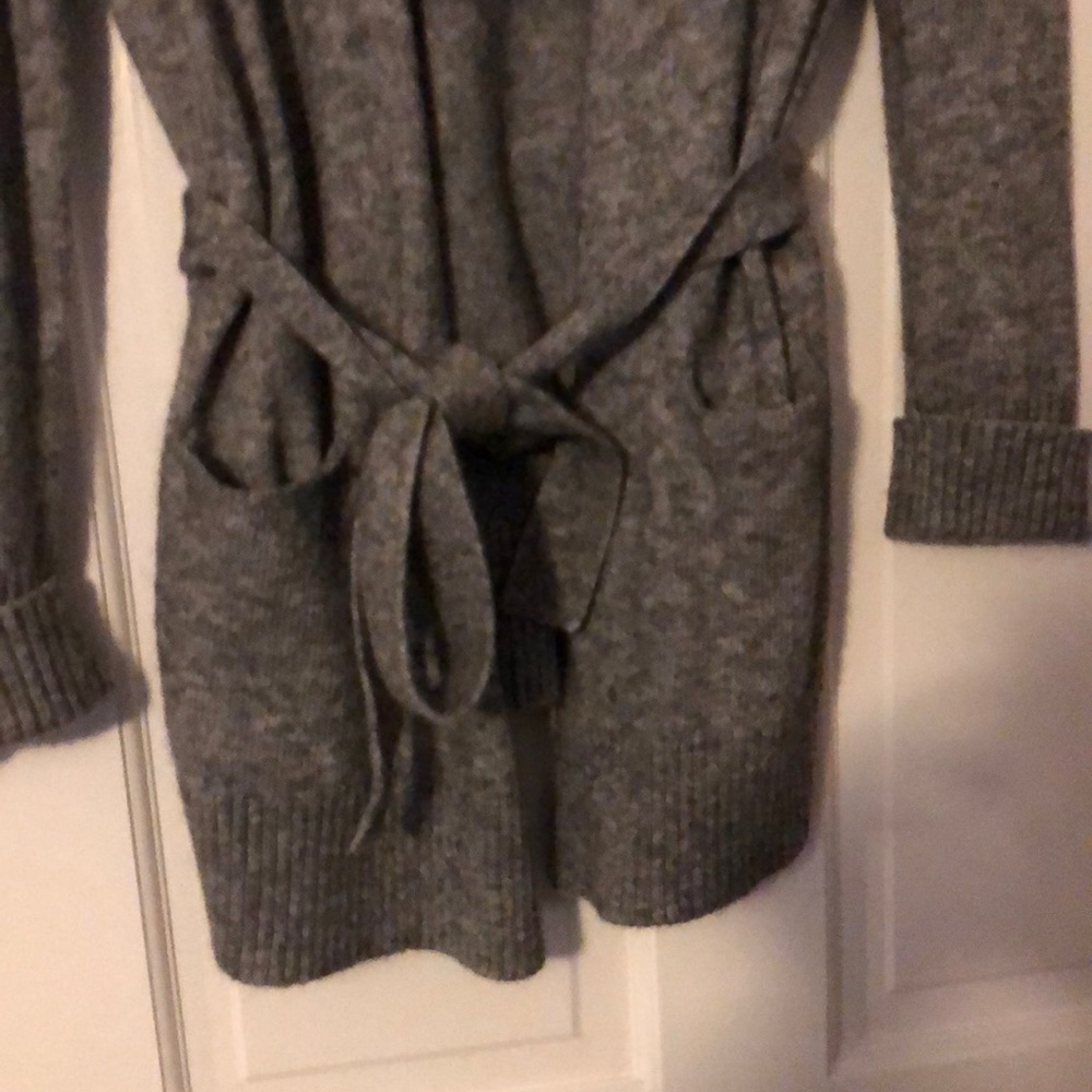 Loft sweater - Picture 2 of 4
